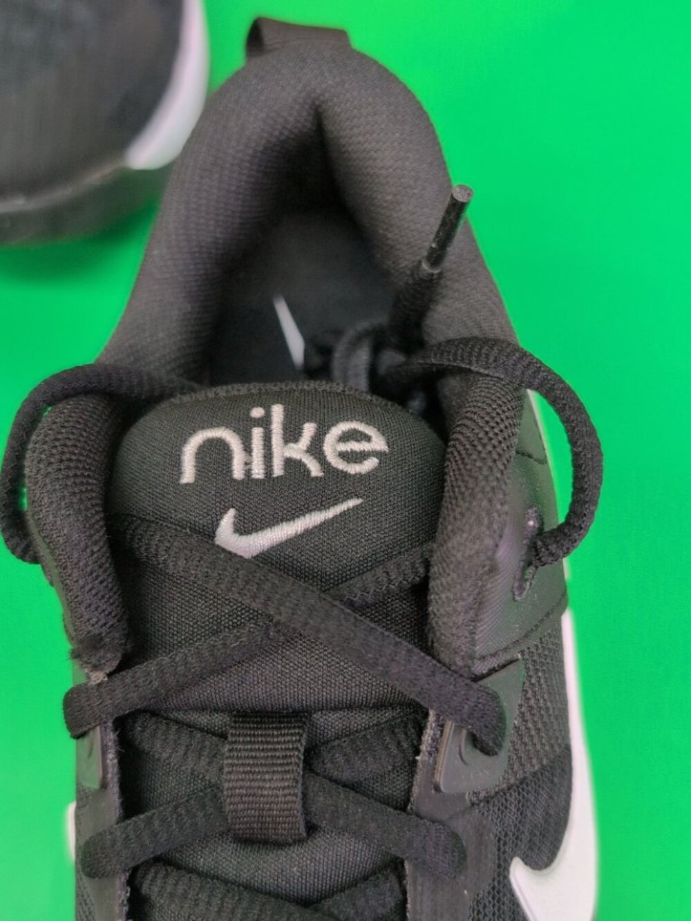 Nike Zoom Bella 6 Training Sneaker Women's Shoes US 6 Black White DR5720-001 - Picture 6 of 14